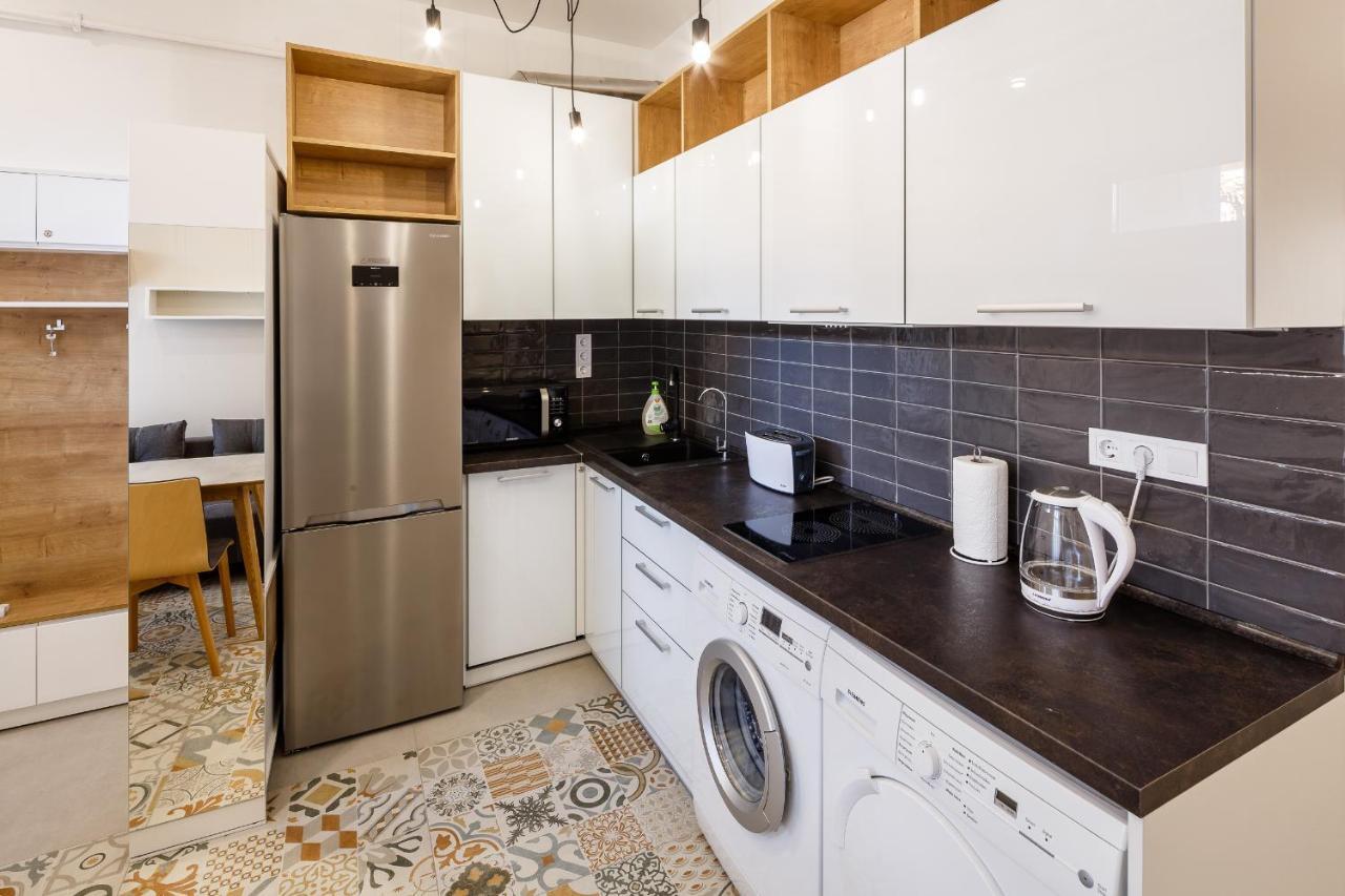 Palace View Apartments - 24 Kopernyka Str. Lviv Extérieur photo