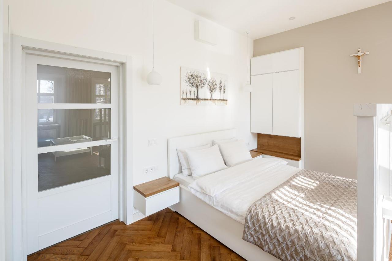 Palace View Apartments - 24 Kopernyka Str. Lviv Extérieur photo