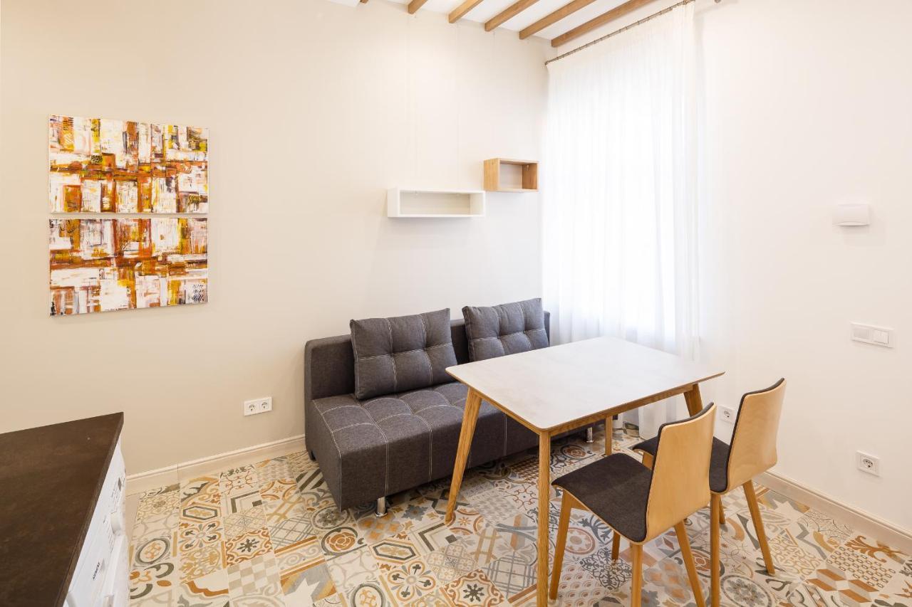 Palace View Apartments - 24 Kopernyka Str. Lviv Extérieur photo