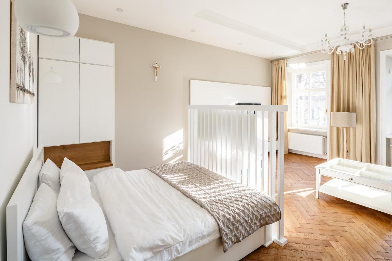 Palace View Apartments - 24 Kopernyka Str. Lviv Extérieur photo